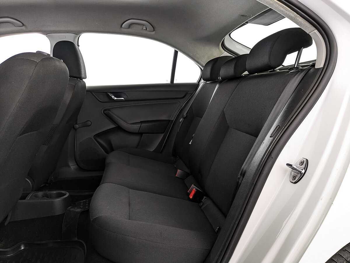 Купить Skoda Rapid, 2017, 214 528 км.. Фото: #17