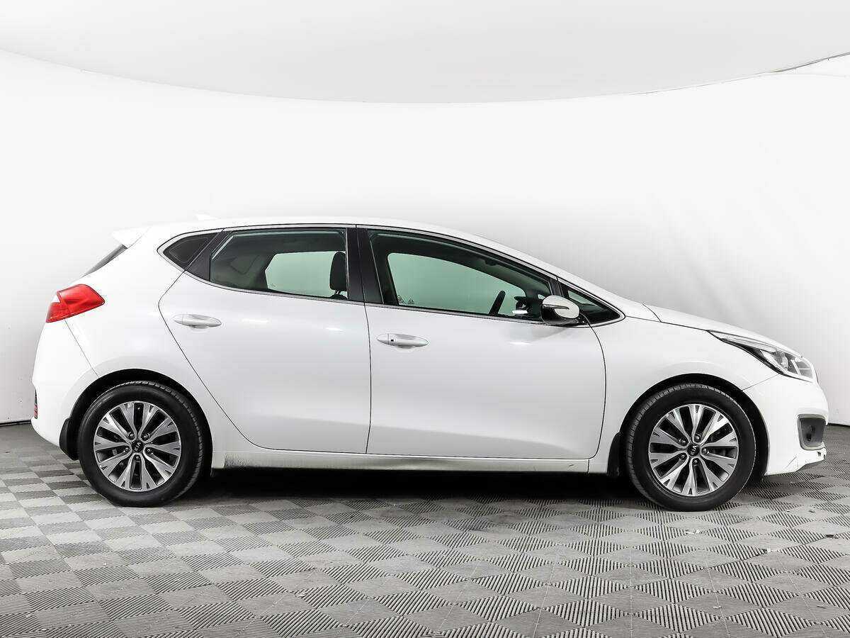 Купить Kia Ceed, 2018, 92 300 км.. Фото: #1