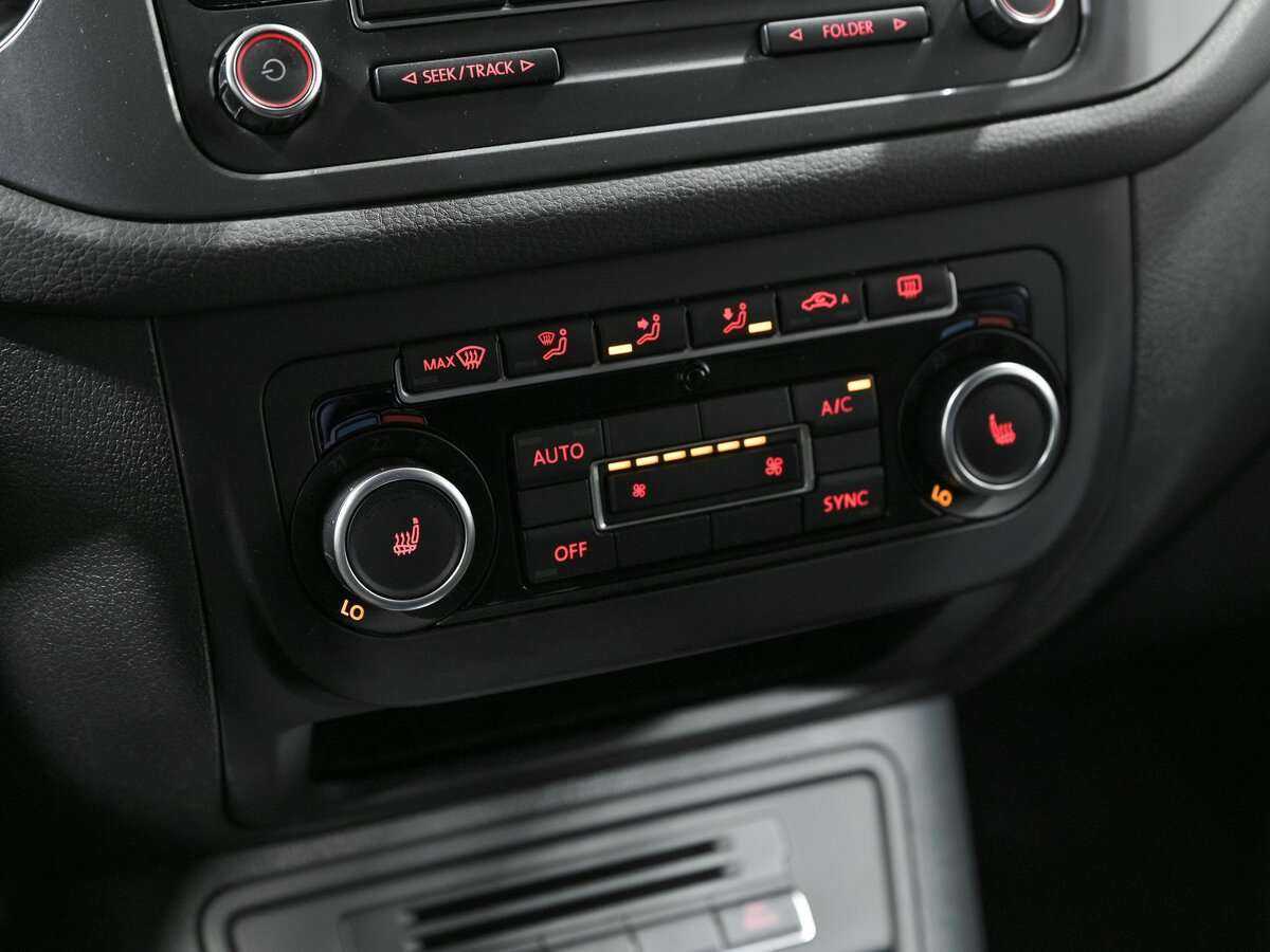 Купить Volkswagen Tiguan, 2013, 231 193 км.. Фото: #10