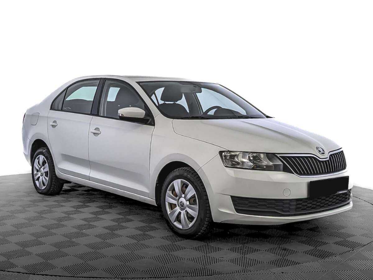Купить Skoda Rapid, 2018, 112 381 км.. Фото: #2