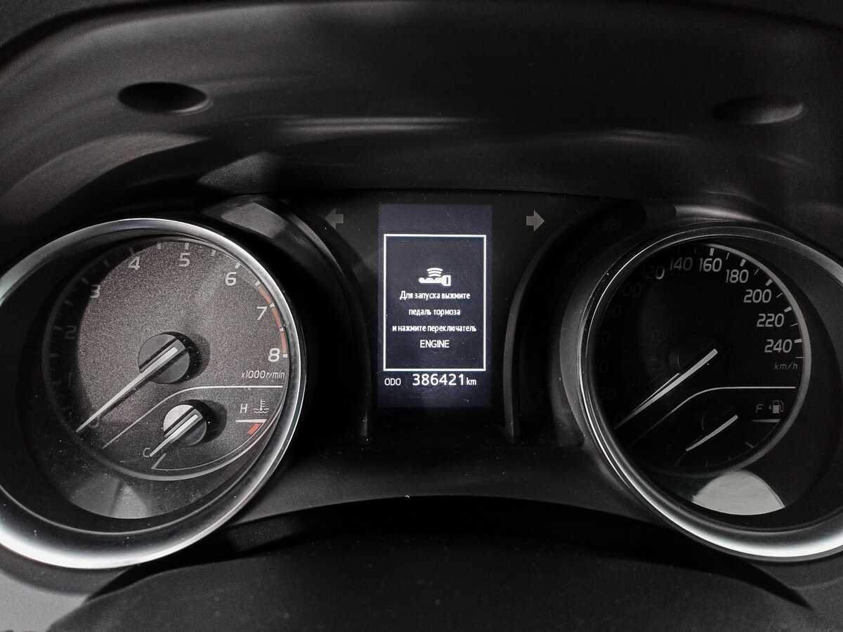Купить Toyota Camry, 2019, 386 237 км.. Фото: #9