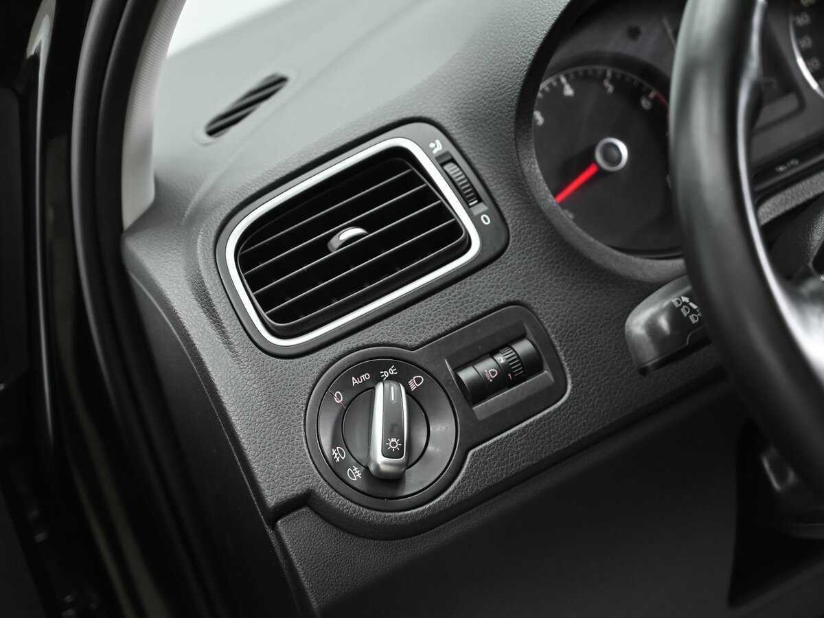 Купить Volkswagen Polo, 2017, 124 000 км.. Фото: #7