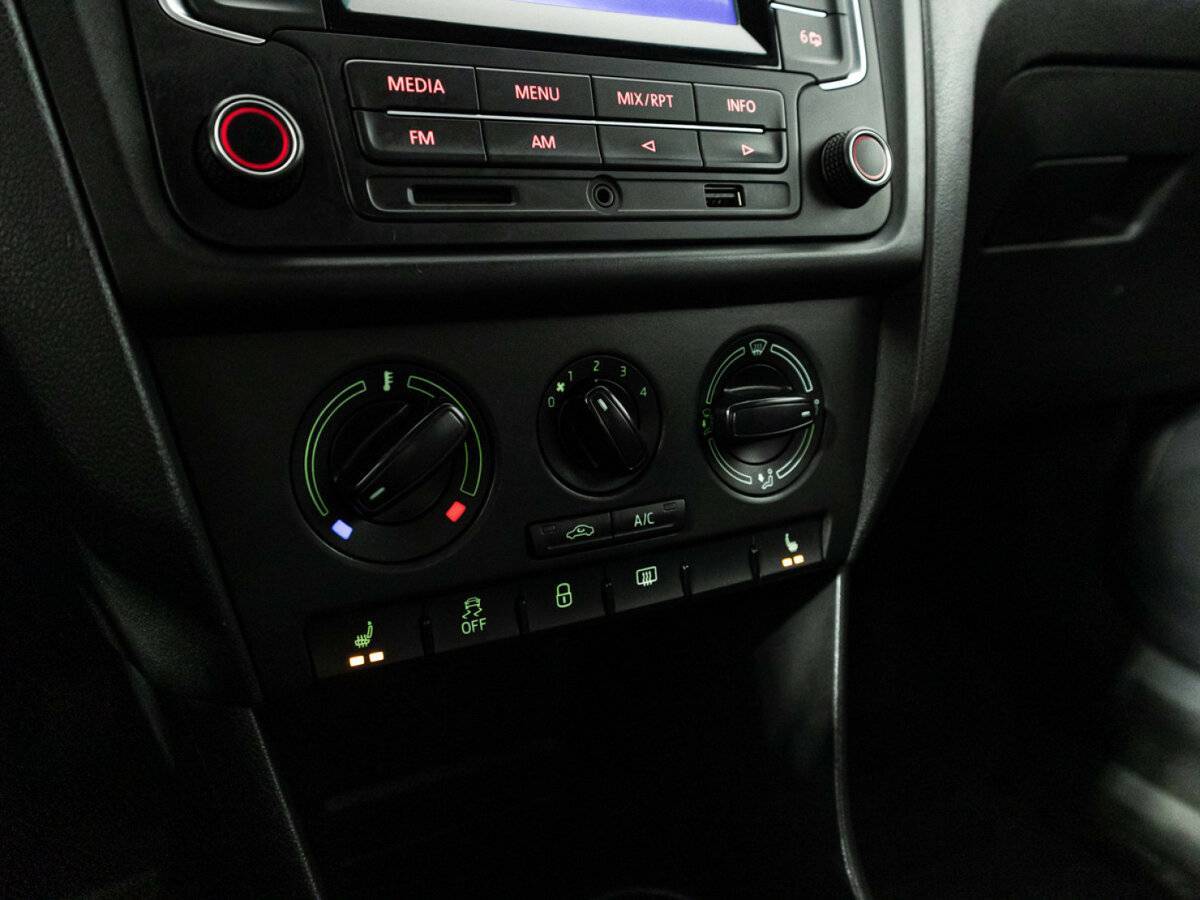 Купить Skoda Rapid, 2015, 190 541 км.. Фото: #14