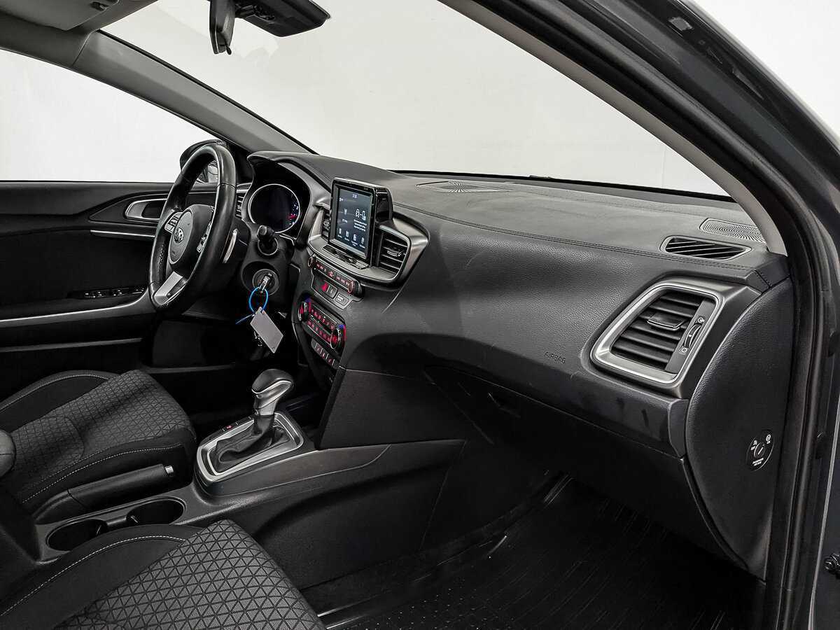 Купить Kia Ceed, 2019, 45 389 км.. Фото: #12