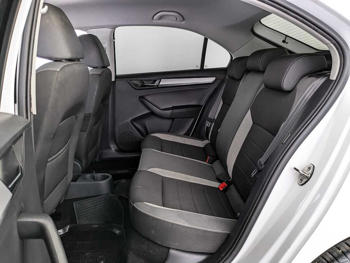 Купить Skoda Rapid, 2019, 79 802 км.. Фото: #13