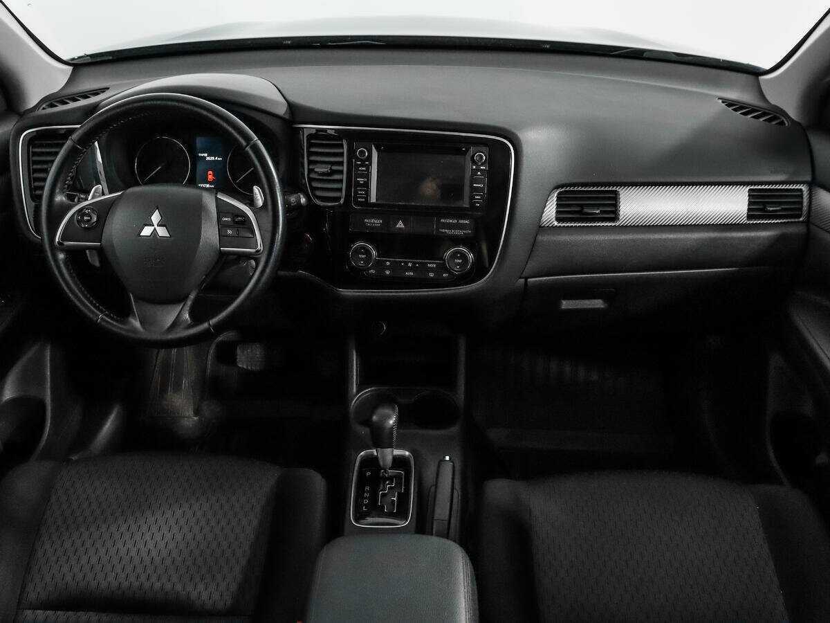 Купить Mitsubishi Outlander, 2014, 133 729 км.. Фото: #11