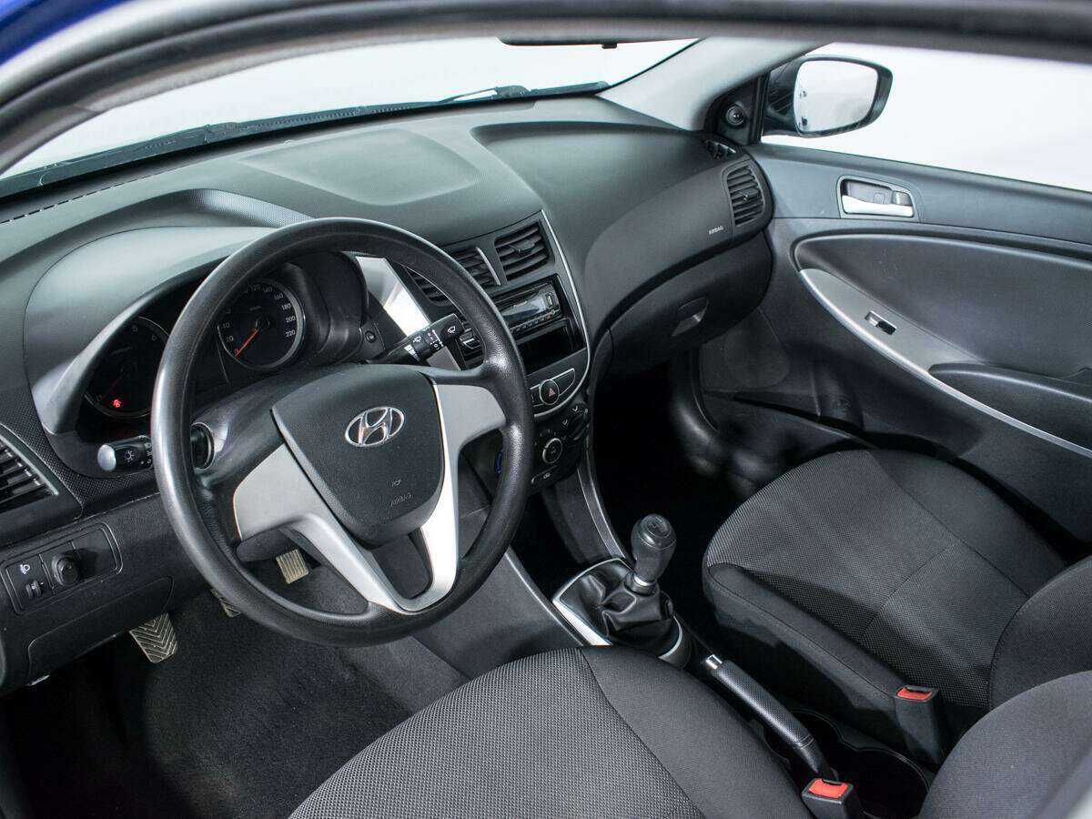 Купить Hyundai Solaris, 2012, 81 900 км.. Фото: #12