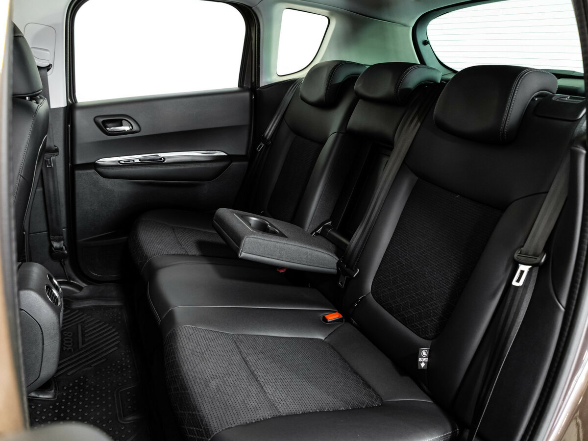 Купить Peugeot 3008, 2014, 201 486 км.. Фото: #14