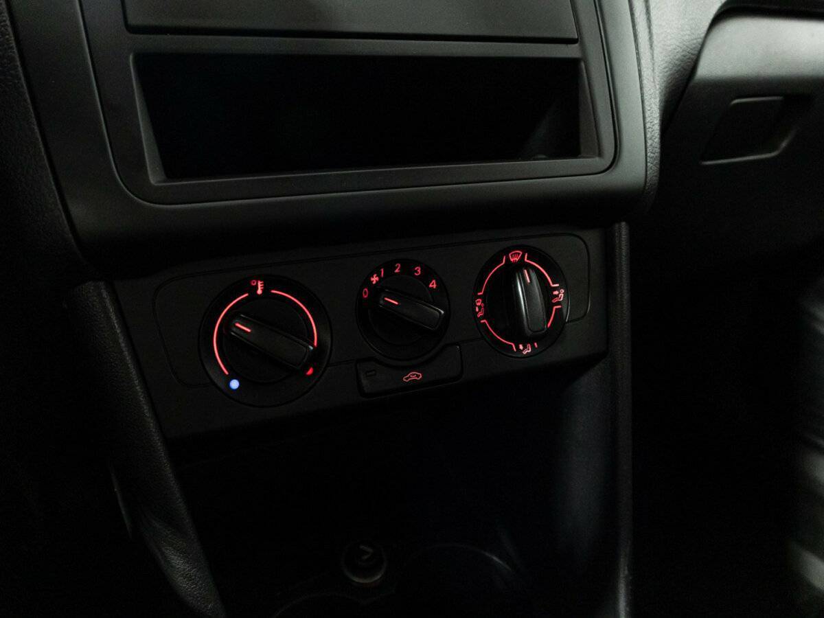 Купить Volkswagen Polo, 2016, 88 195 км.. Фото: #14