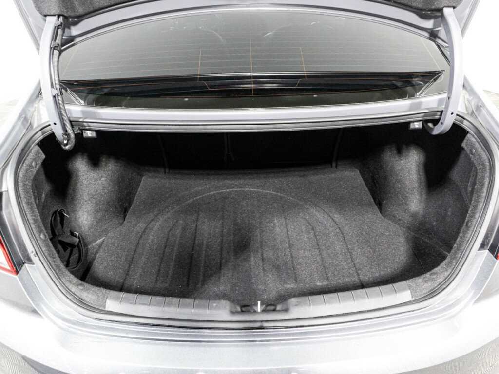 Купить Hyundai Elantra, 2019, 148 427 км.. Фото: #14