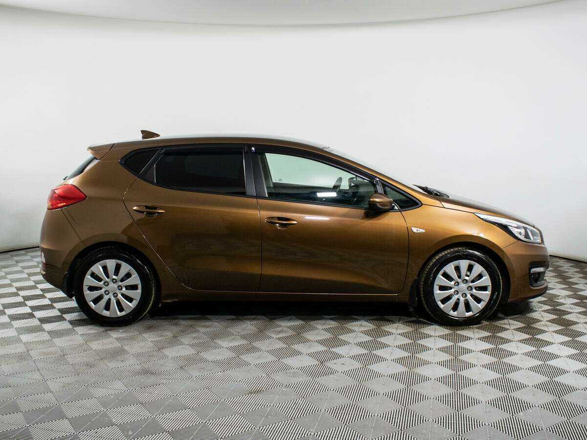 Купить Kia Ceed, 2017, 60 112 км.. Фото: #3