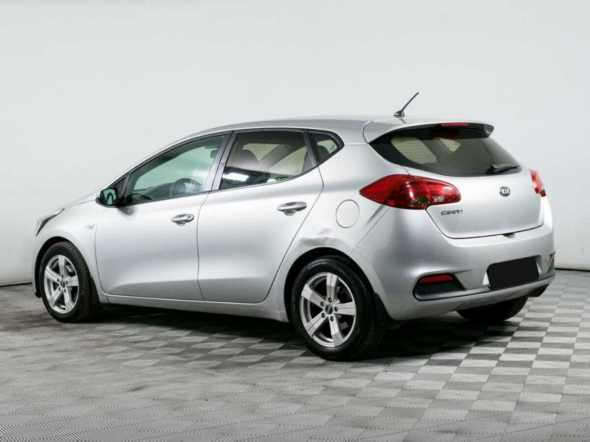 Купить Kia Ceed, 2012, 190 408 км.. Фото: #5