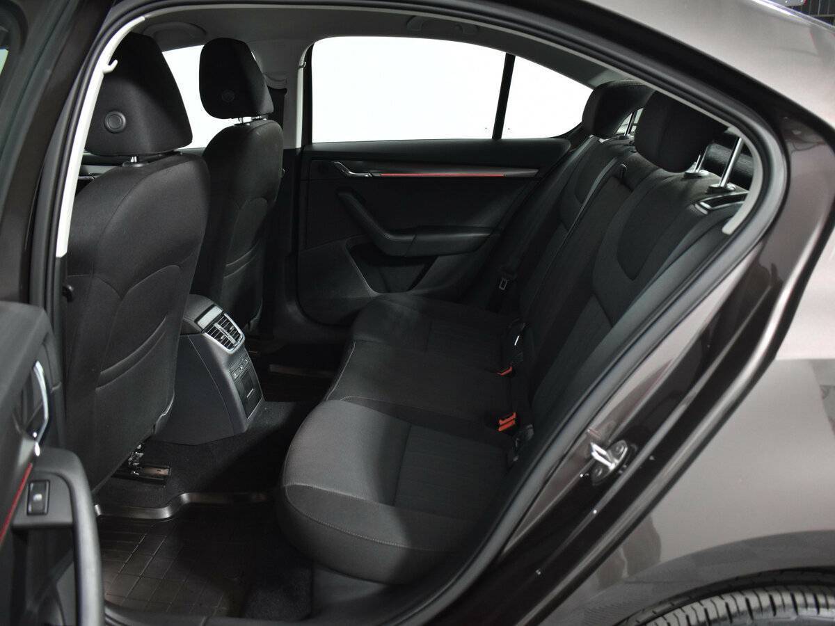 Купить Skoda Octavia, 2017, 147 914 км.. Фото: #10