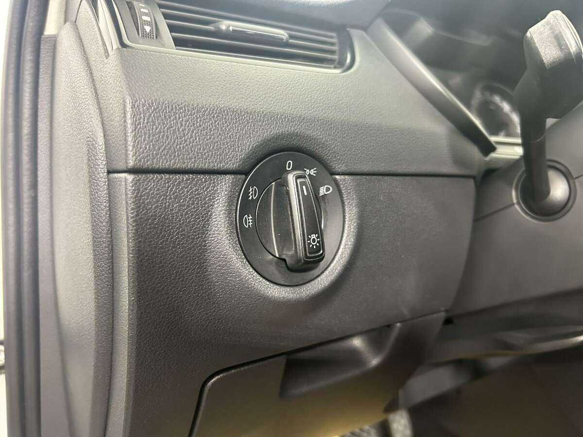 Купить Skoda Octavia, 2018, 431 666 км.. Фото: #8