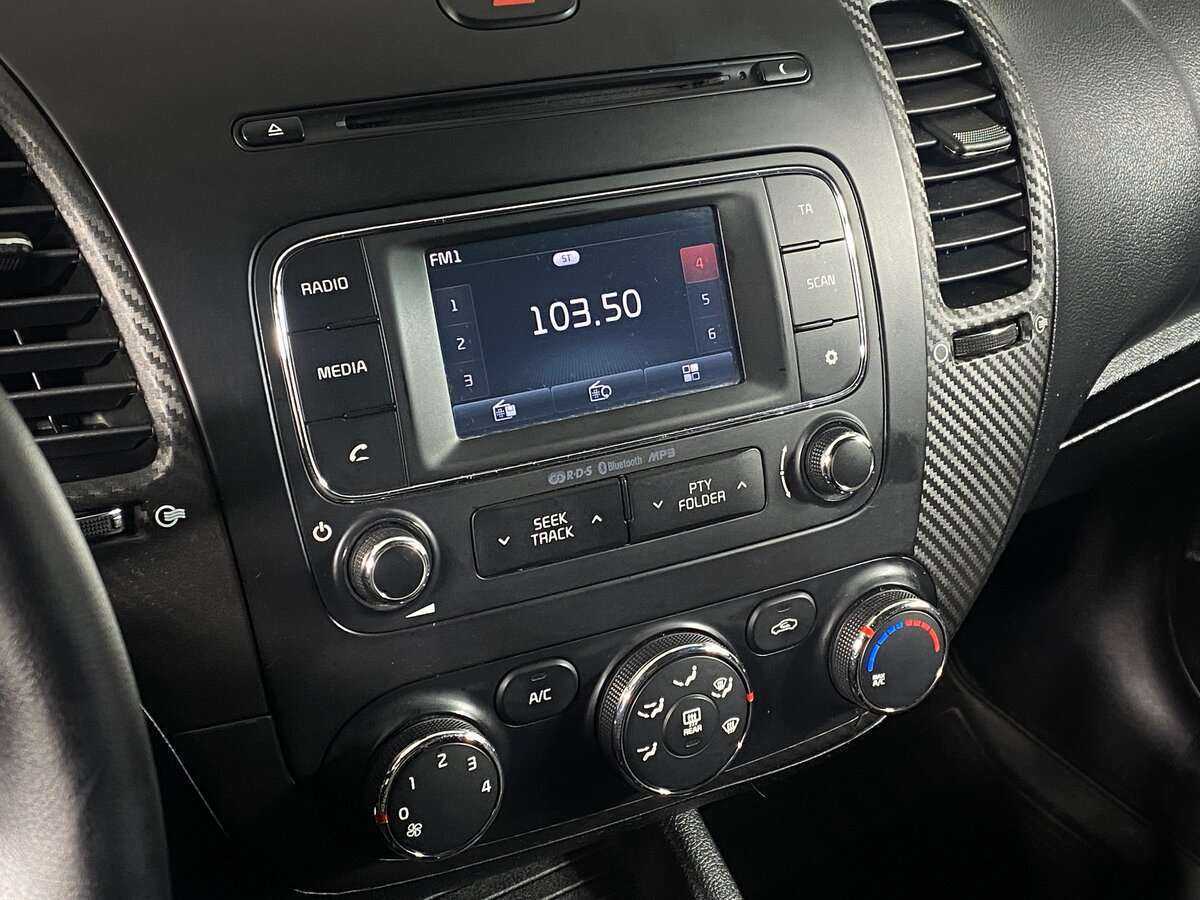 Купить Kia Cerato, 2013, 180 000 км.. Фото: #10