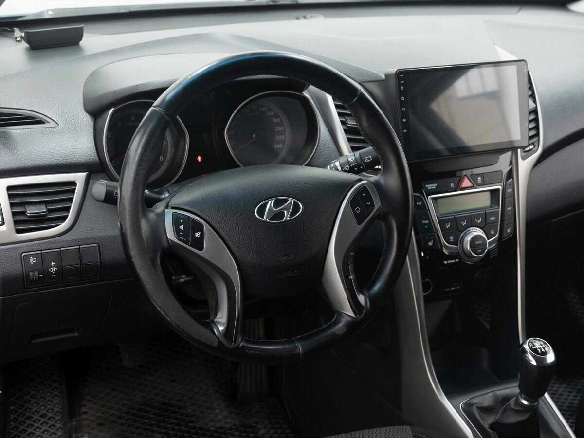 Купить Hyundai i30, 2013, 181 905 км.. Фото: #13