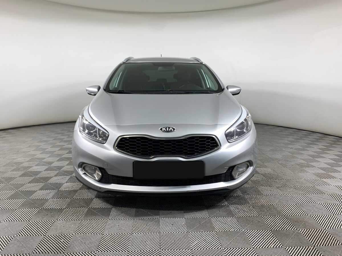 Купить Kia Ceed, 2013, 207 187 км.. Фото: #1