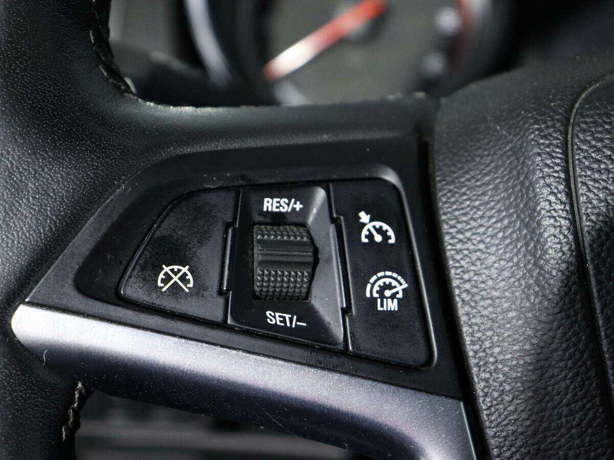 Купить Opel Astra, 2013, 98 000 км.. Фото: #16