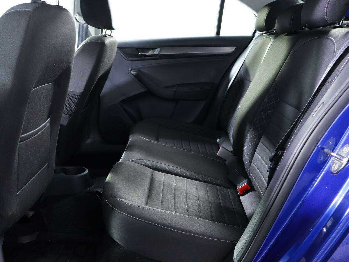 Купить Skoda Rapid, 2017, 179 376 км.. Фото: #7