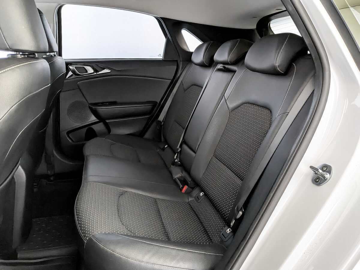 Купить Kia Ceed, 2020, 103 427 км.. Фото: #11