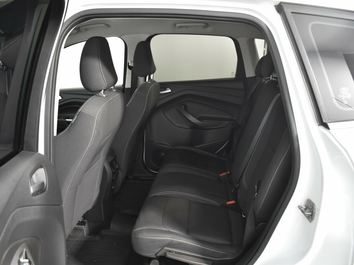 Купить Ford Kuga, 2017, 108 179 км.. Фото: #9