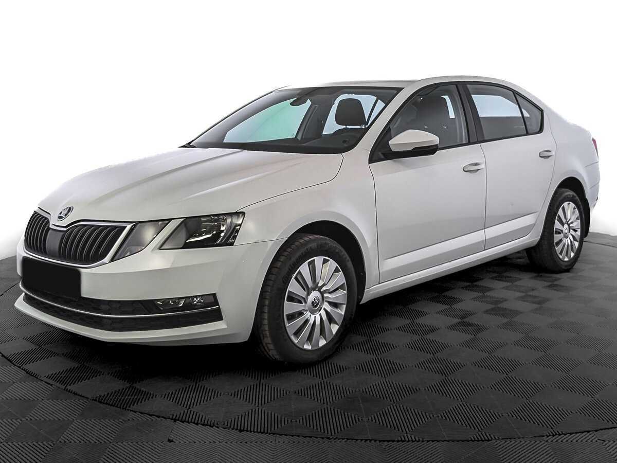 Купить Skoda Octavia, 2017, 66 246 км.. Посмотреть фото