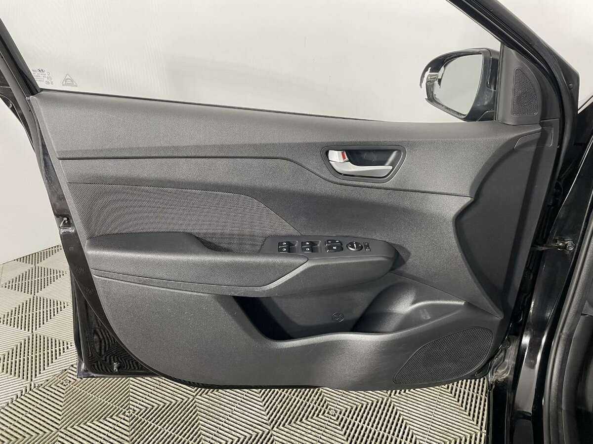 Купить Hyundai Solaris, 2020, 29 000 км.. Фото: #7