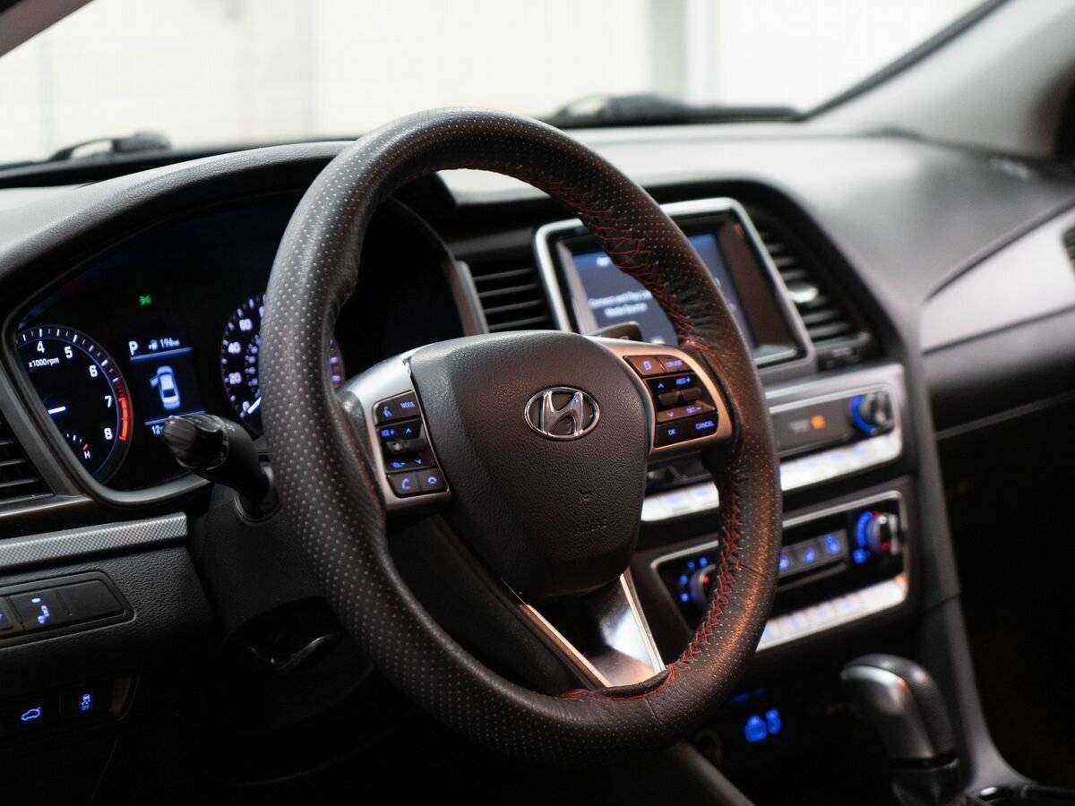Купить Hyundai Sonata, 2018, 120 000 км.. Фото: #4