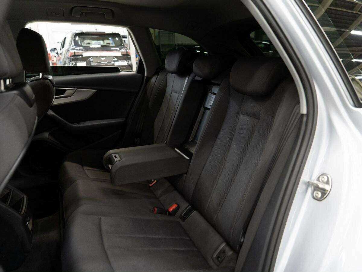 Купить Audi A4, 2019, 165 460 км.. Фото: #6