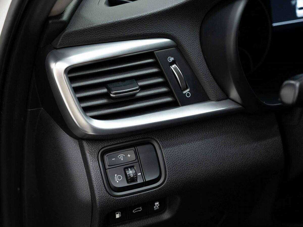 Купить Kia Optima, 2018, 154 236 км.. Фото: #24