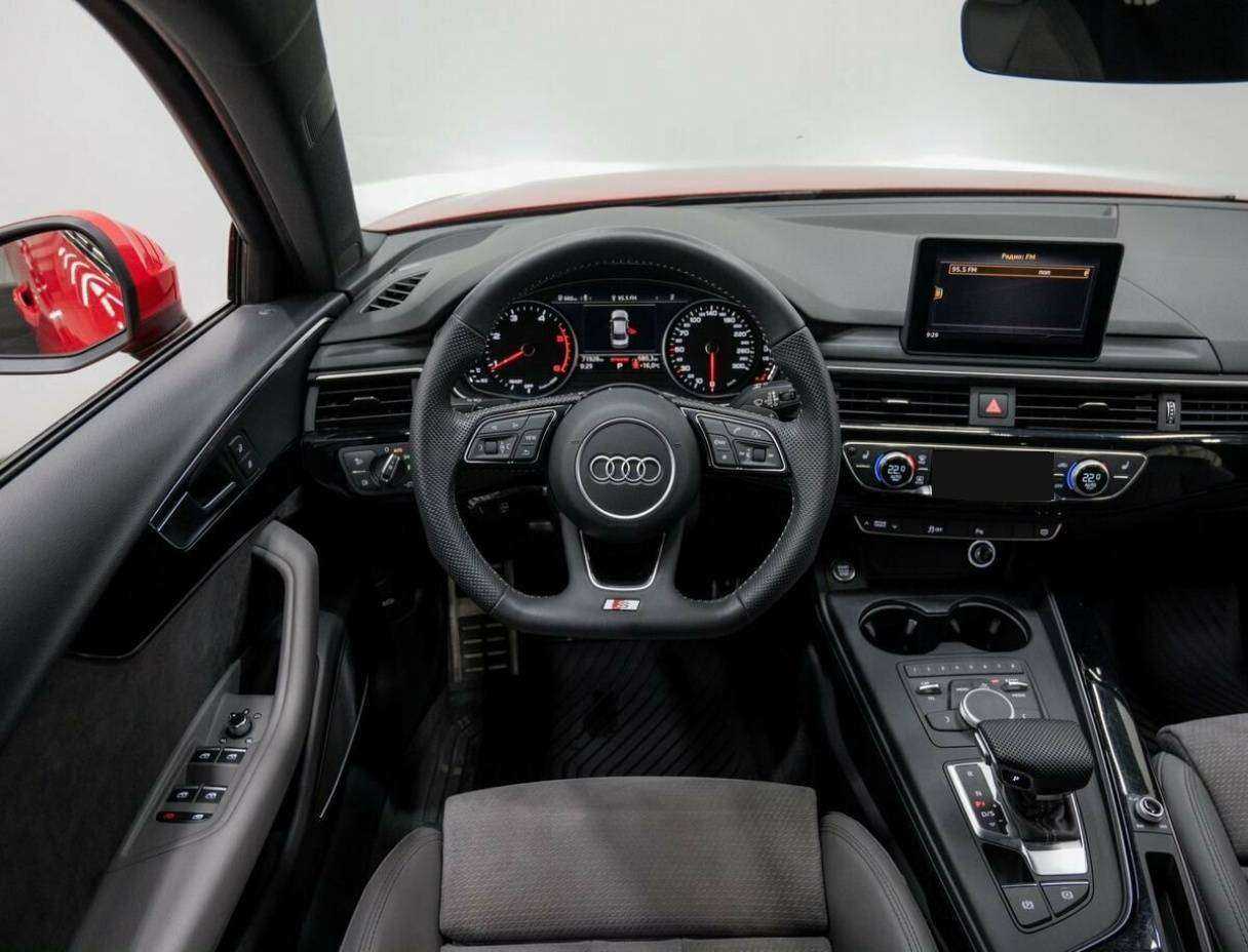 Купить Audi A4, 2019, 71 923 км.. Фото: #12