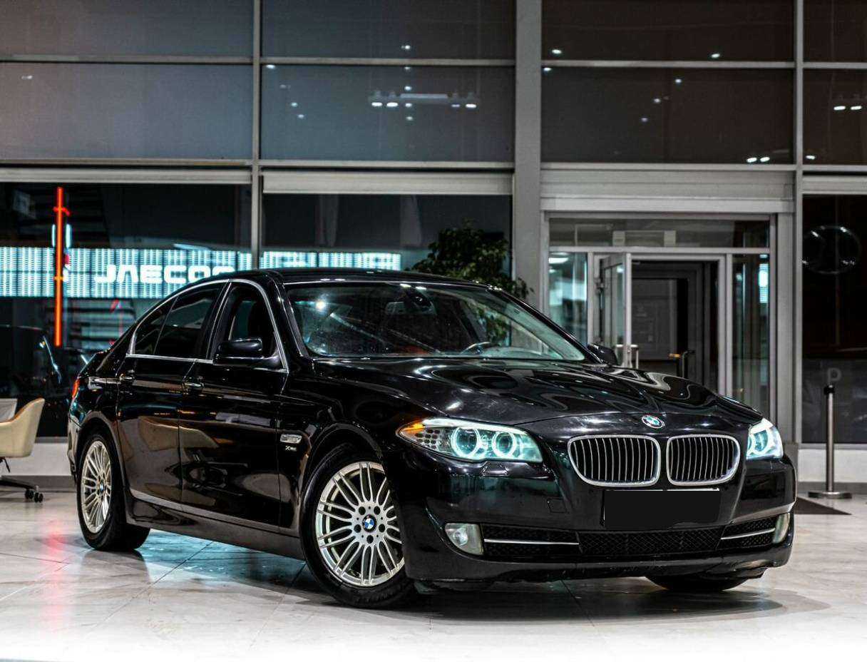 Купить BMW 5 серии, 2012, 221 930 км.. Фото: #1