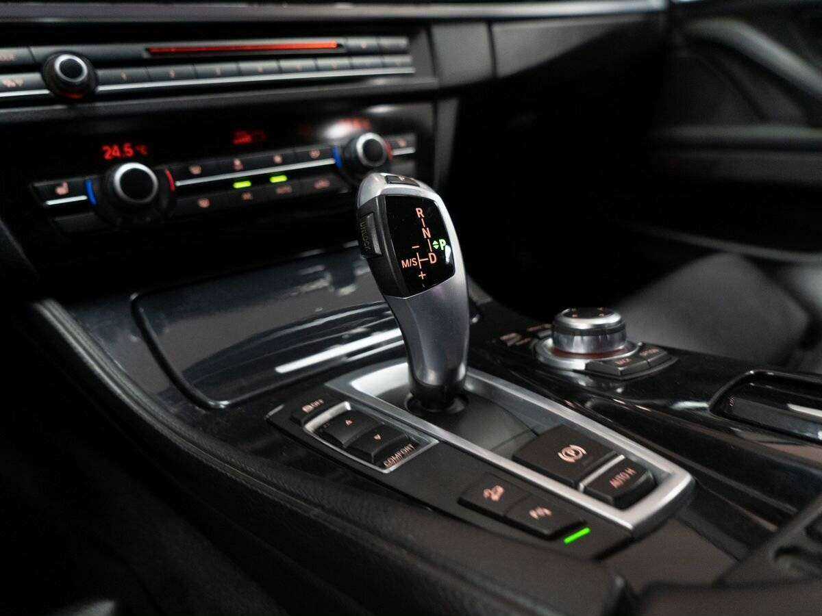 Купить BMW 5 серии, 2013, 229 600 км.. Фото: #13