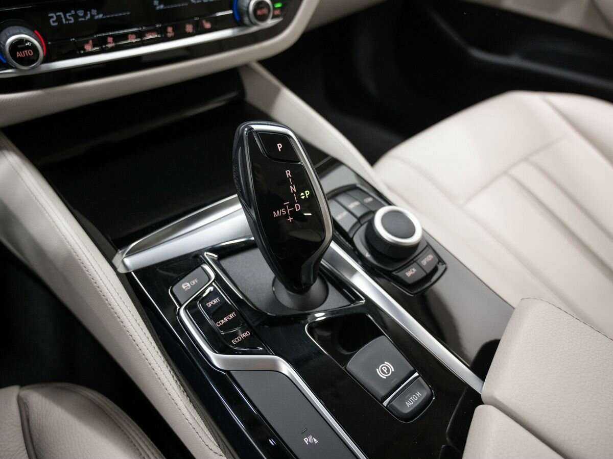 Купить BMW 5 серии, 2018, 174 500 км.. Фото: #18