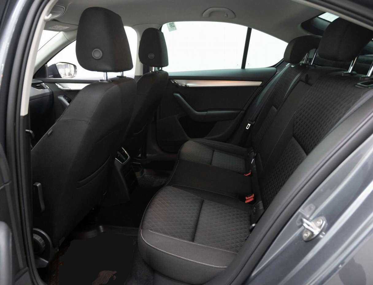 Купить Шкода Октавия, 2016, 133 993 км.. Фото: #11