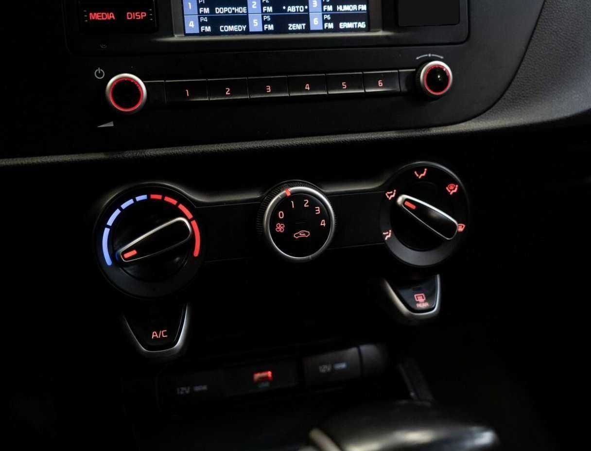 Купить Киа Рио, 2022, 68 006 км.. Фото: #12