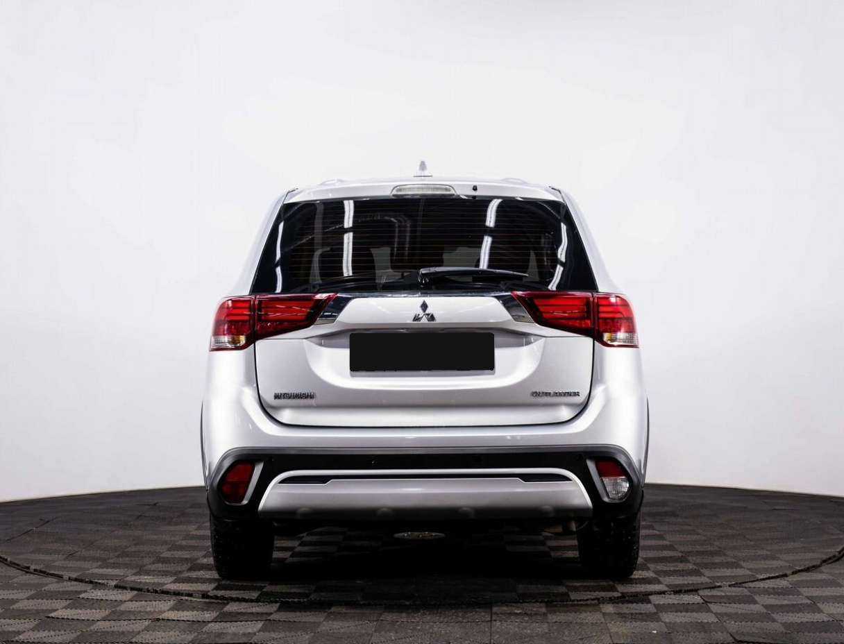 Купить Mitsubishi Outlander, 2019, 135 000 км.. Фото: #4