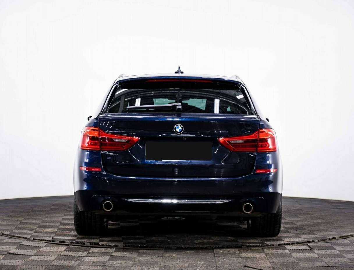 Купить BMW 5 серии, 2017, 105 599 км.. Фото: #4