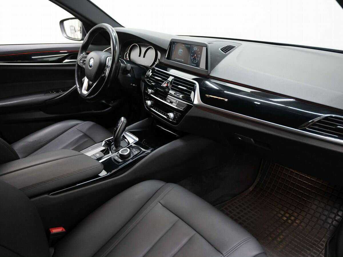 Купить BMW 5 серии, 2019, 231 000 км.. Фото: #10