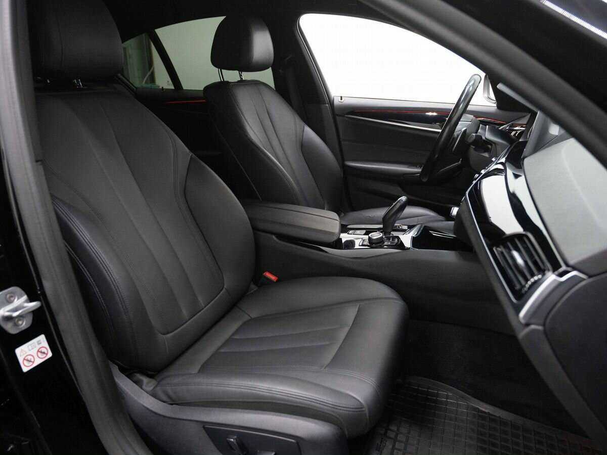 Купить BMW 5 серии, 2019, 231 000 км.. Фото: #11
