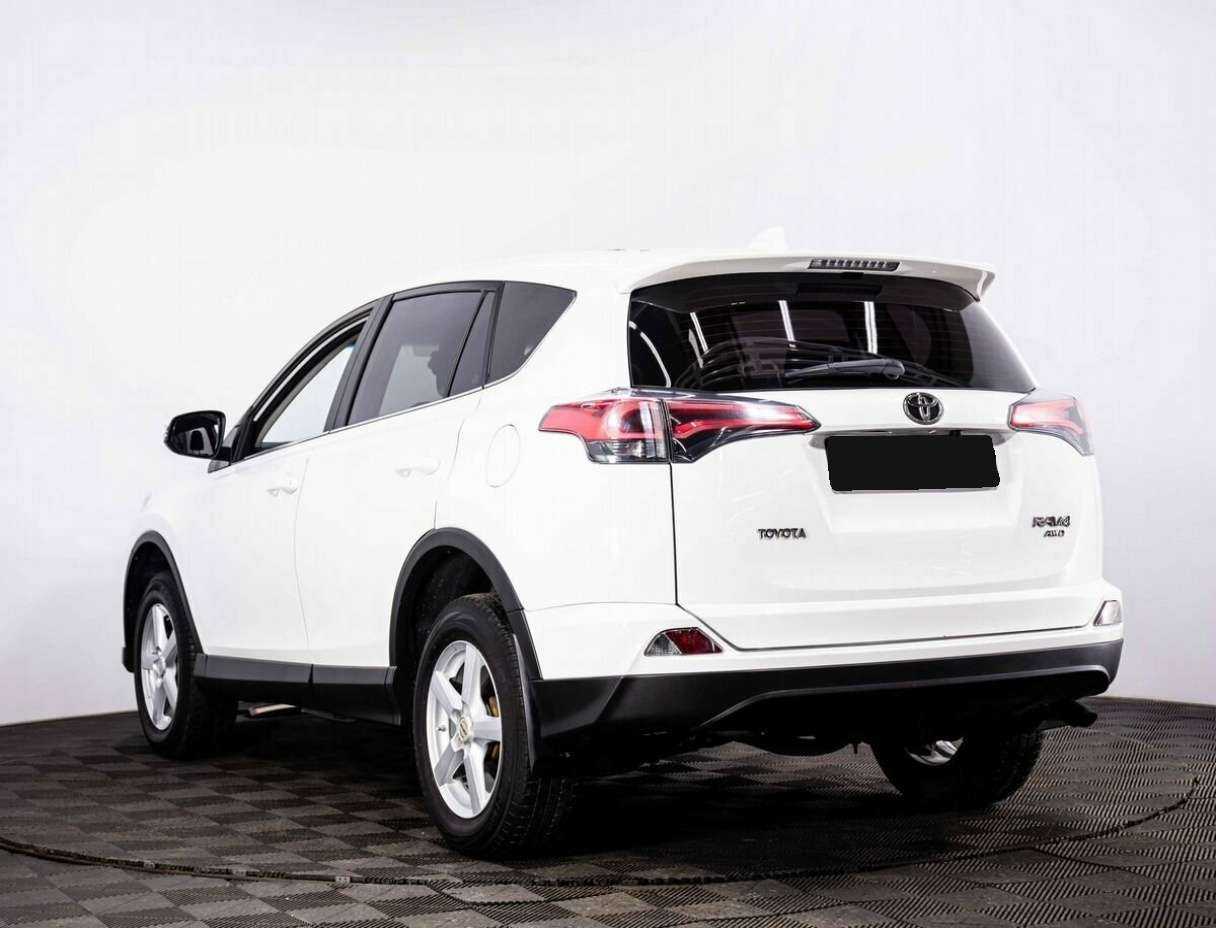 Купить Toyota RAV4, 2017, 67 000 км.. Фото: #3