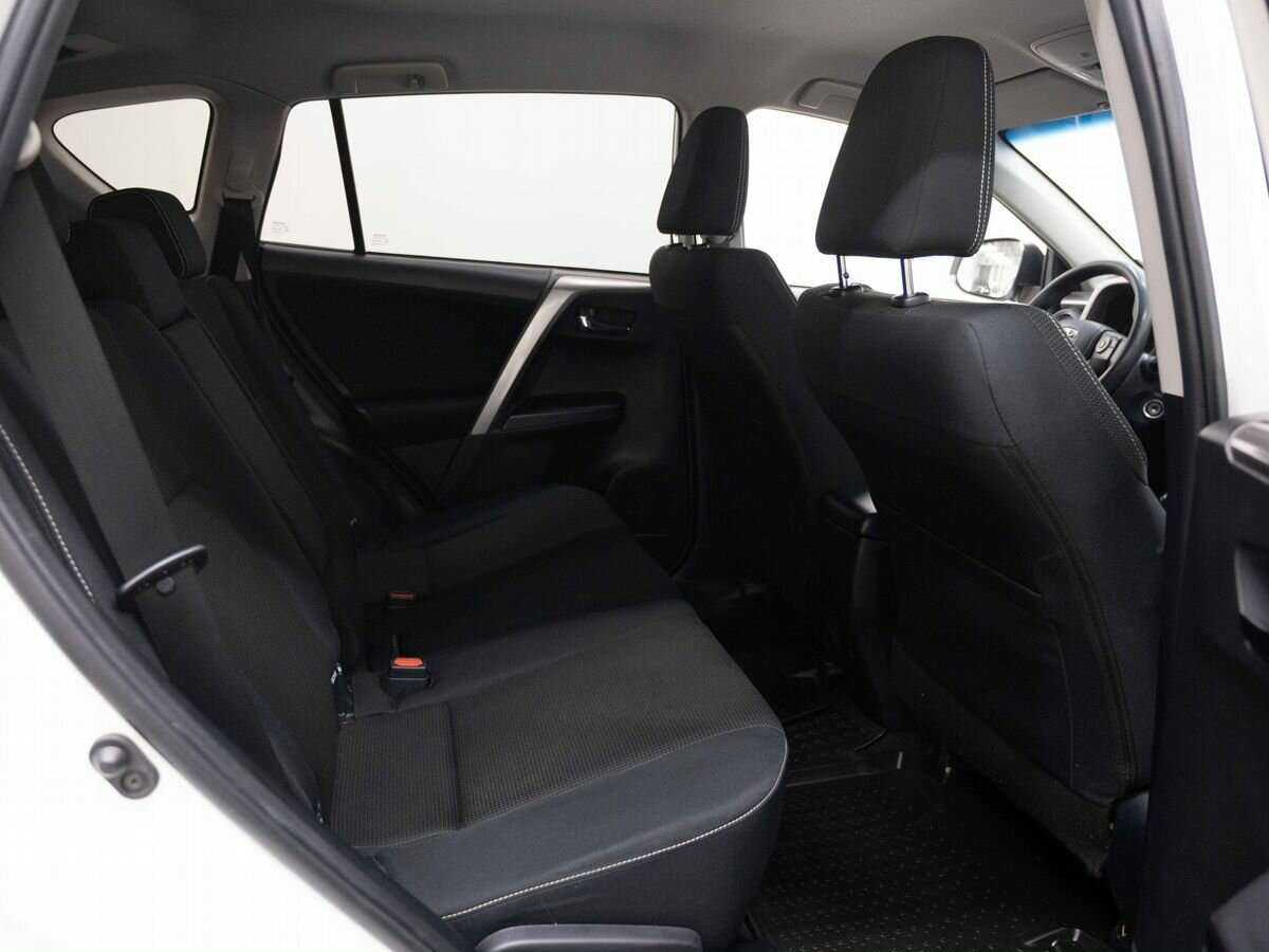 Купить Toyota RAV4, 2017, 67 000 км.. Фото: #12