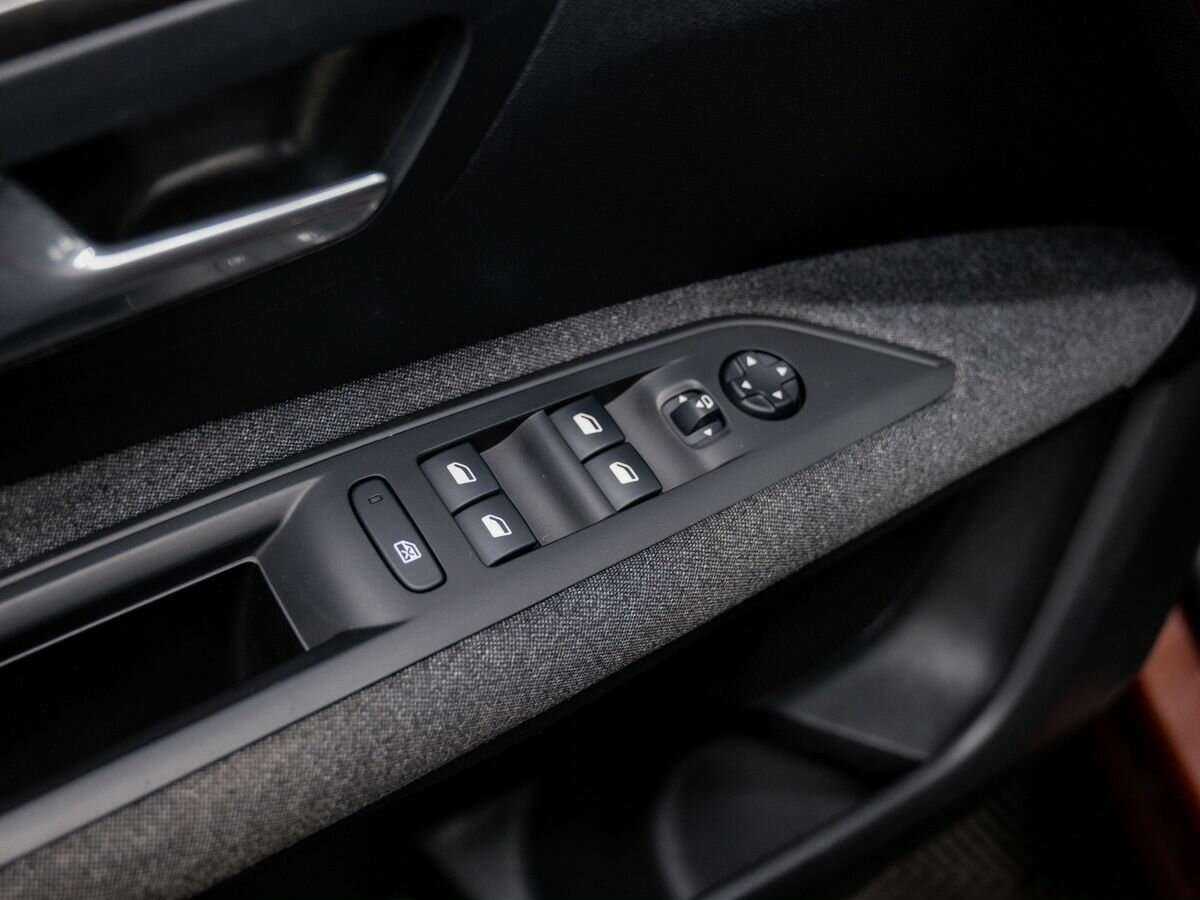 Купить Peugeot 3008, 2018, 55 000 км.. Фото: #13