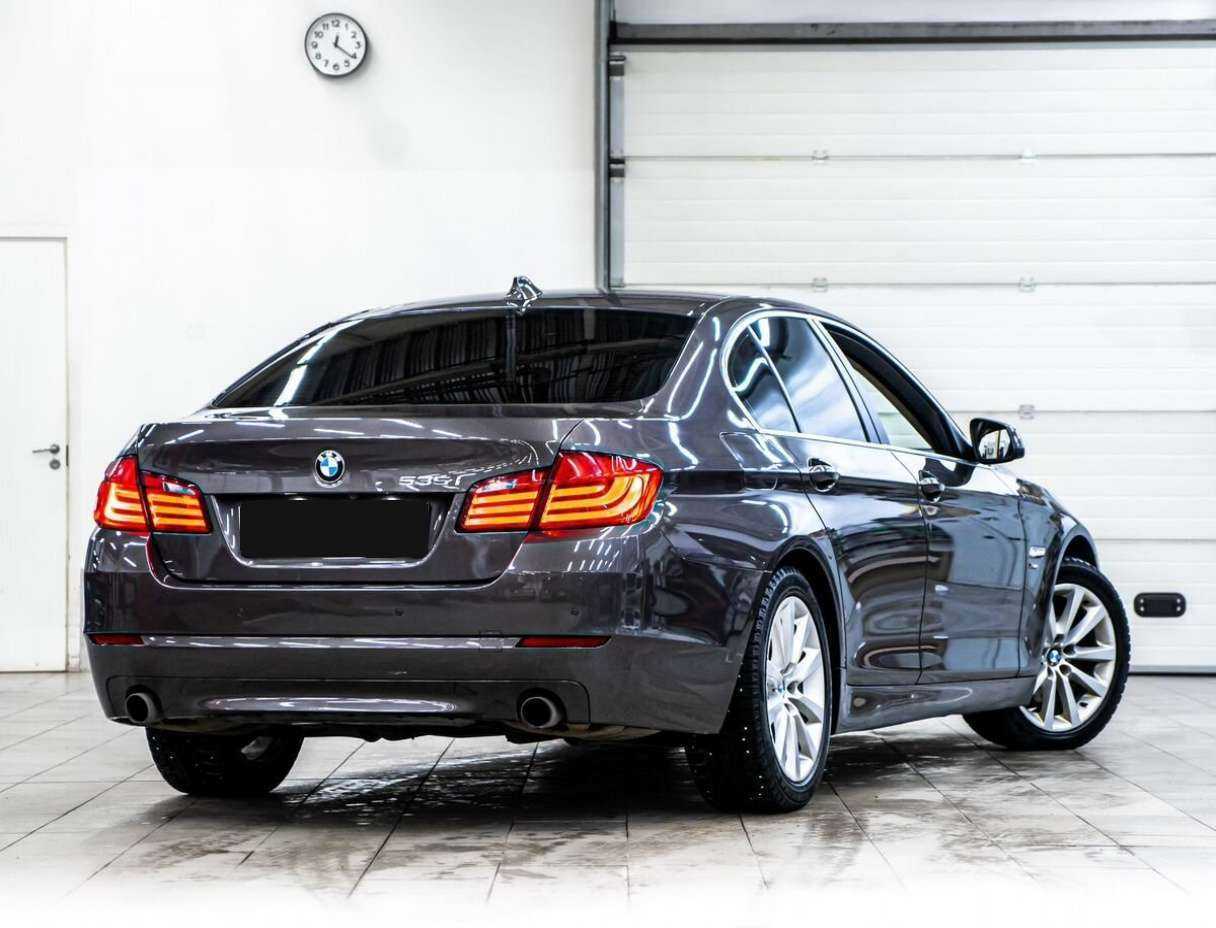 Купить BMW 5 серии, 2012, 115 270 км.. Фото: #2