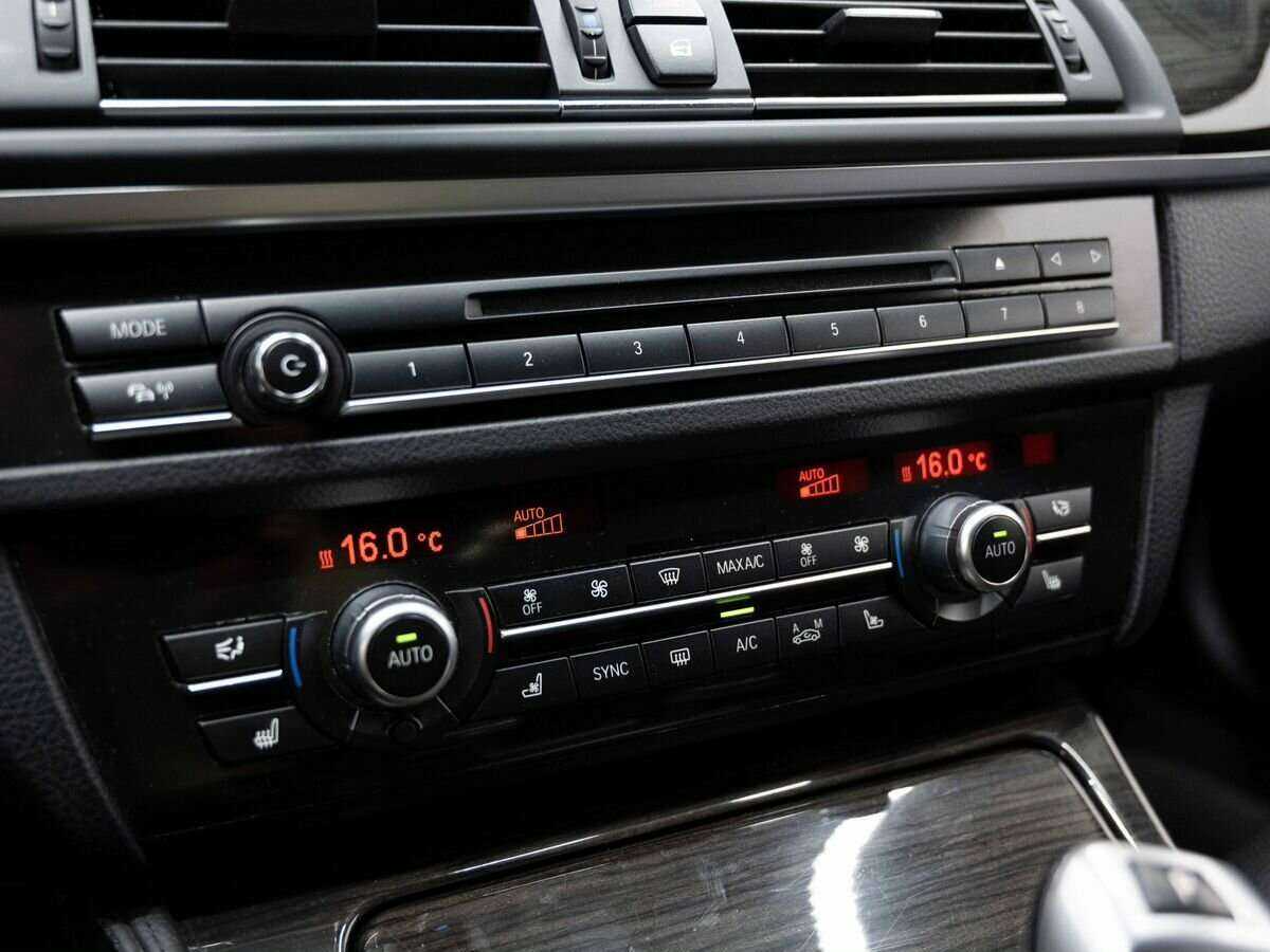 Купить BMW 5 серии, 2016, 156 000 км.. Фото: #18