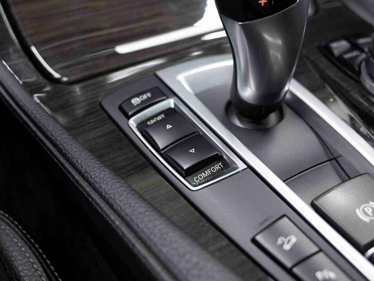 Купить BMW 5 серии, 2016, 156 000 км.. Фото: #24