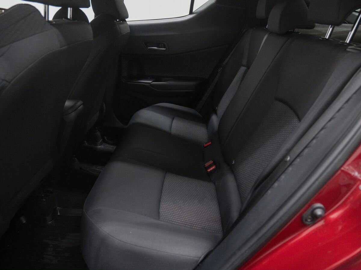 Купить Toyota C-HR, 2018, 91 000 км.. Фото: #9