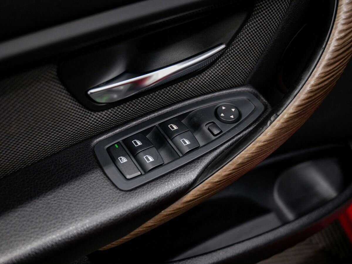 Купить BMW 3 серии, 2012, 172 807 км.. Фото: #11