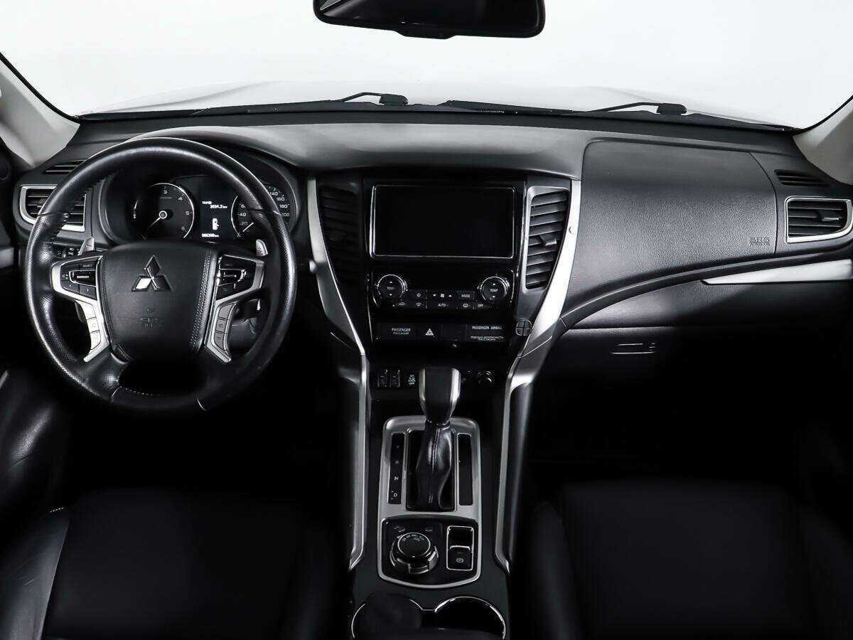Купить Mitsubishi Pajero Sport, 2018, 85 900 км.. Фото: #10