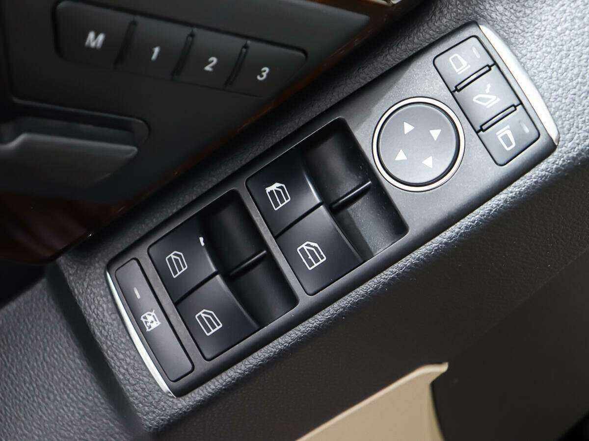 Купить Mercedes-Benz GLK-Класс, 2012, 128 405 км.. Фото: #18